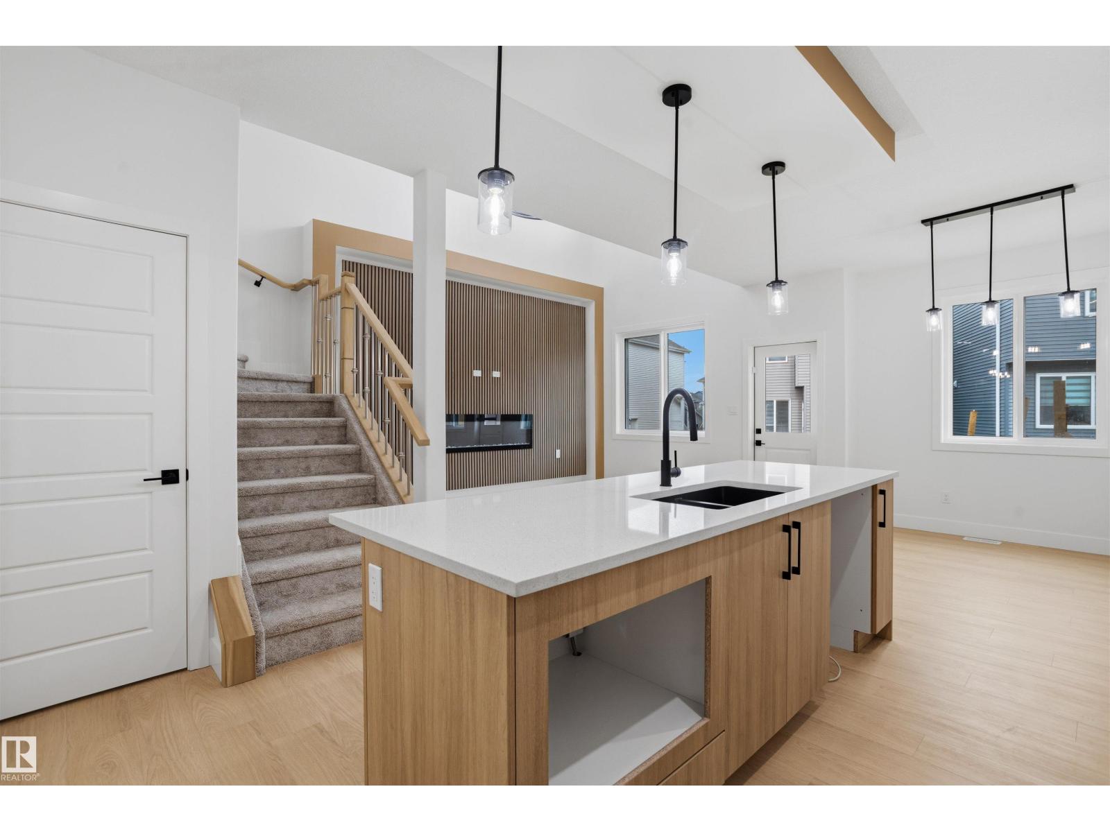 2411 209 ST NW - 14