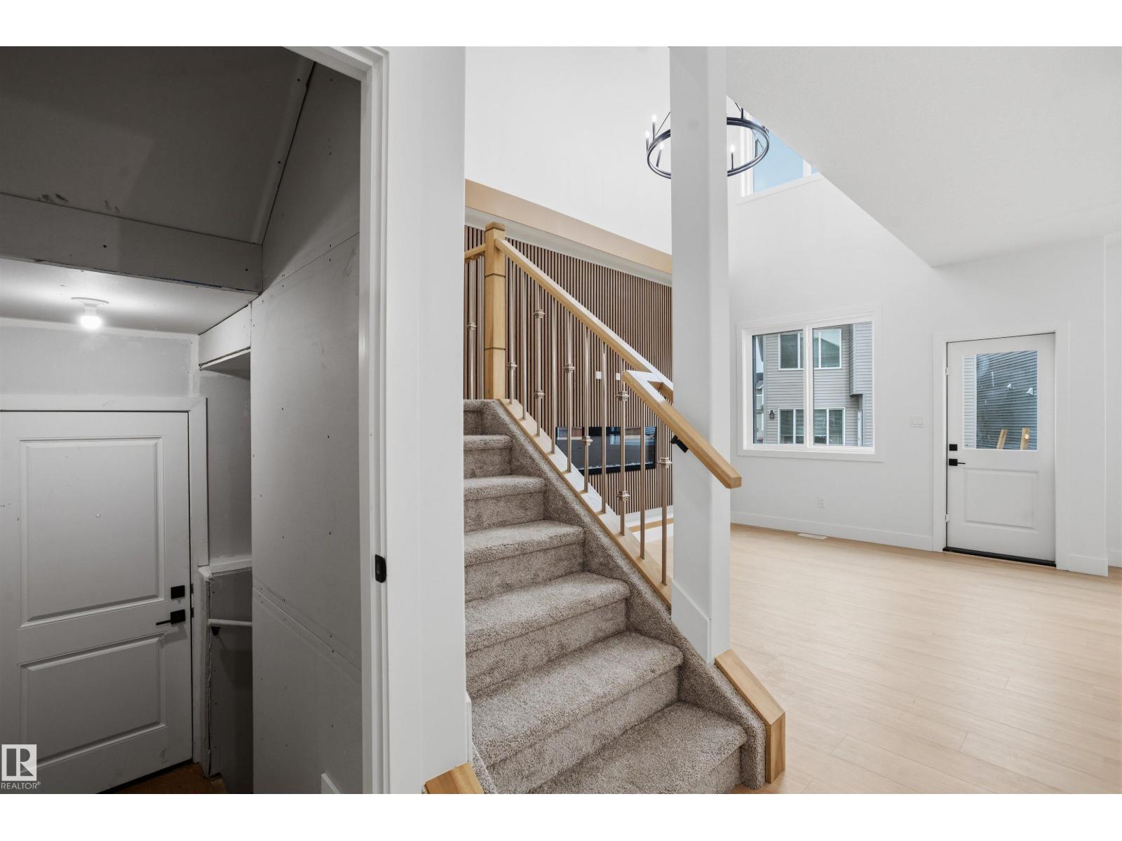 2411 209 ST NW - Image 21