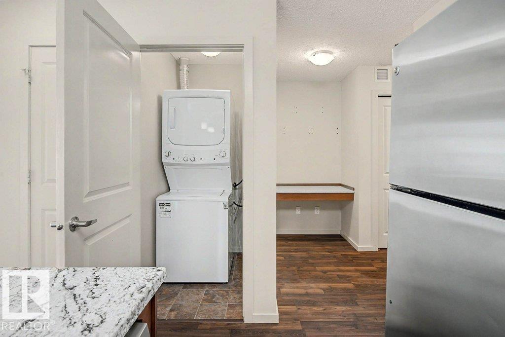 #311 508 ALBANY WY NW - 27