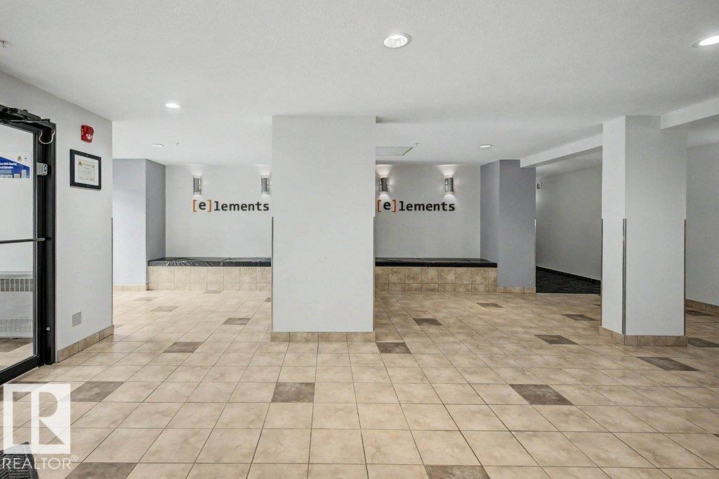 #311 508 ALBANY WY NW - 36