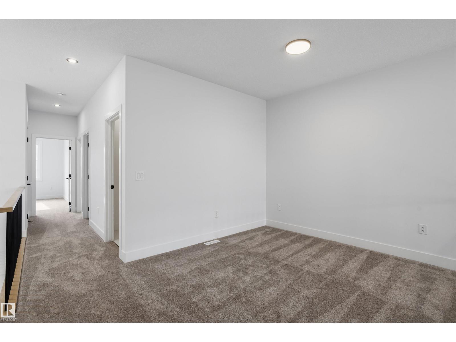 8421 223A St NW, Rosenthal (Edmonton) — photo 29 of 30