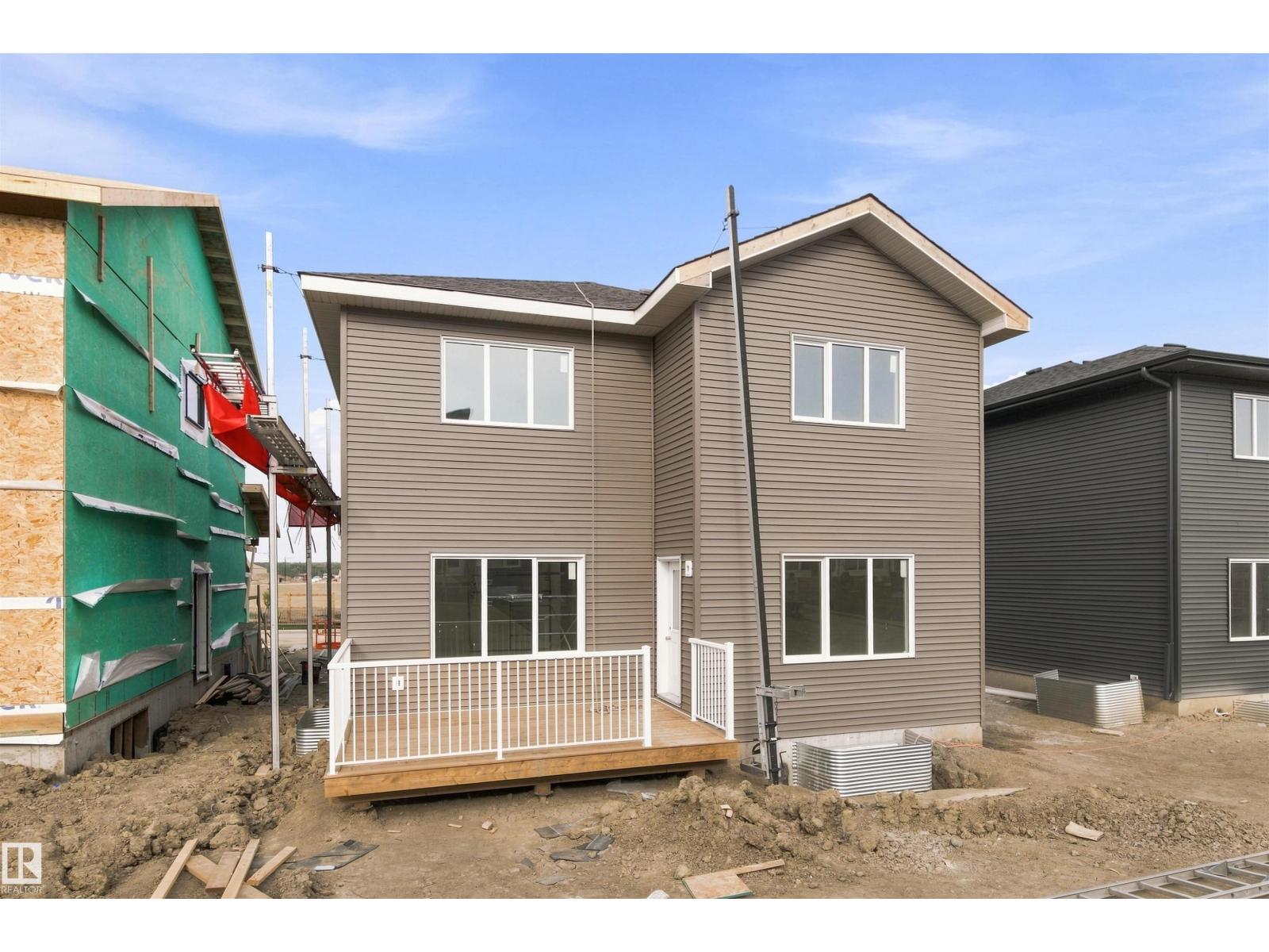 7815 Kipnes LI SW, Keswick, Edmonton photo 2
