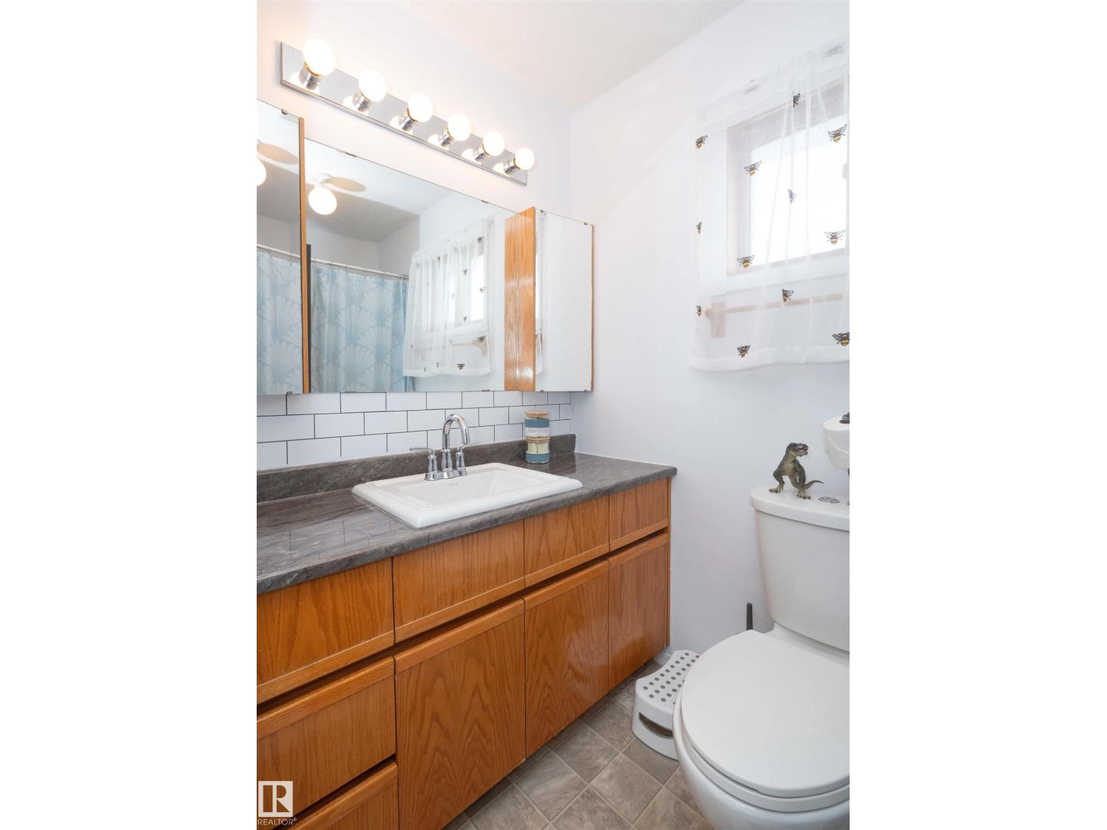 10636 110 ST - Image 41