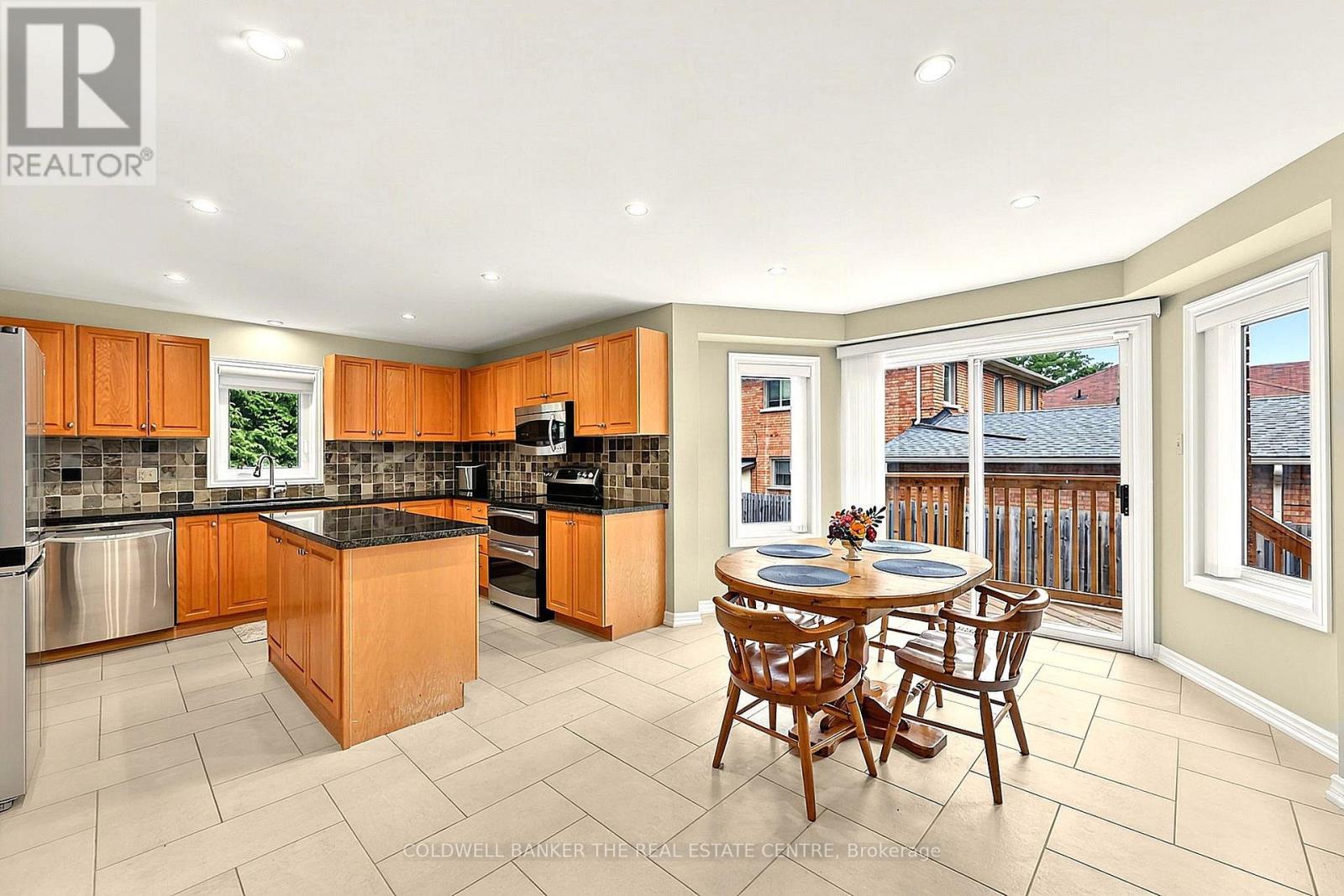 37 FALLING BROOK DRIVE - Image 12
