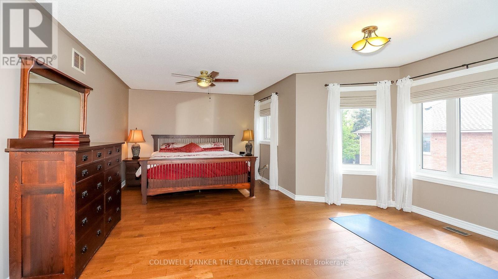 37 FALLING BROOK DRIVE - Image 20