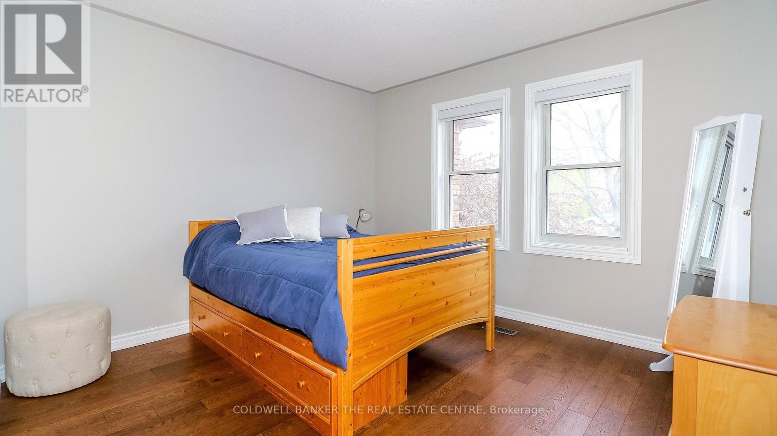 37 FALLING BROOK DRIVE - Image 29