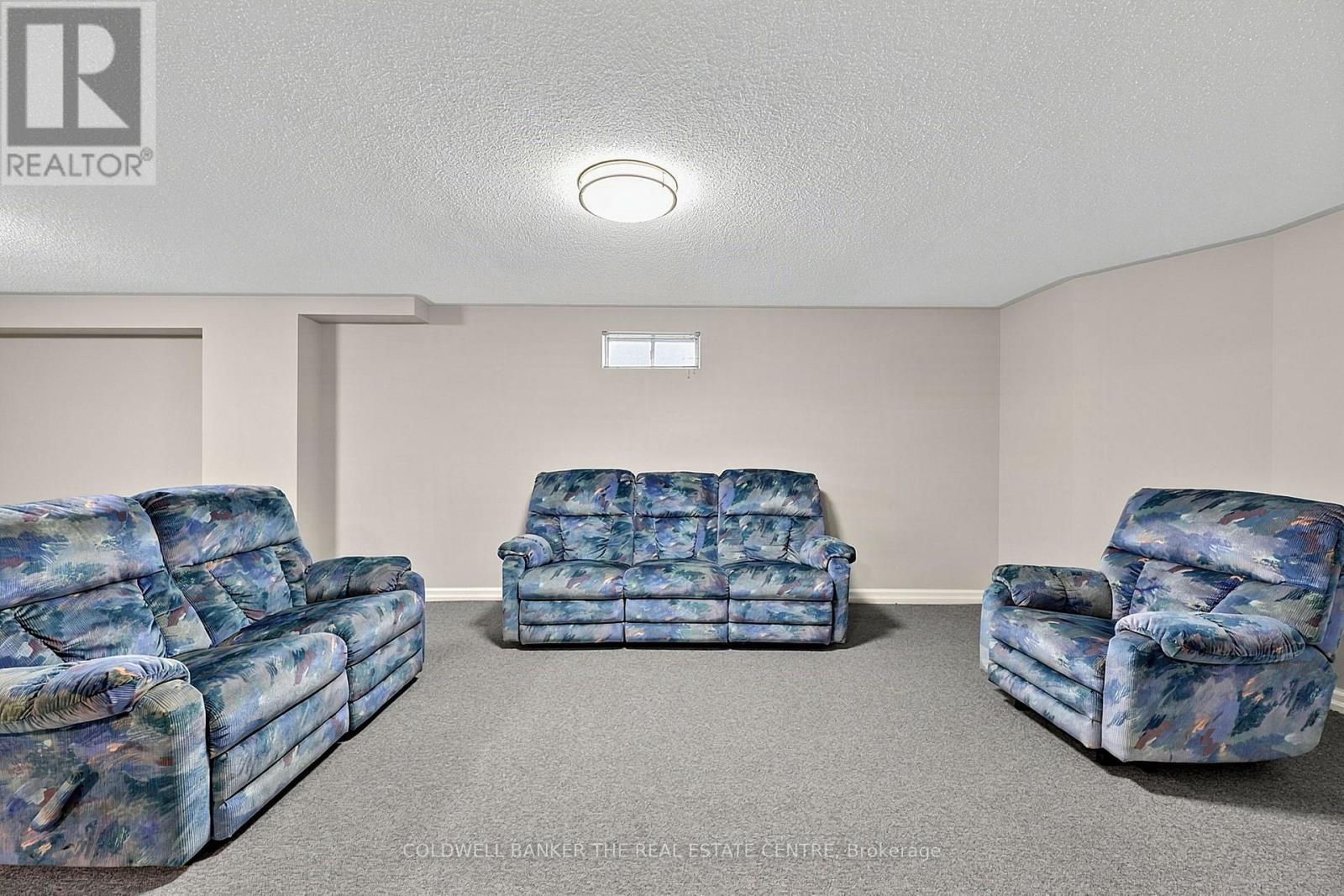 37 FALLING BROOK DRIVE - Image 34