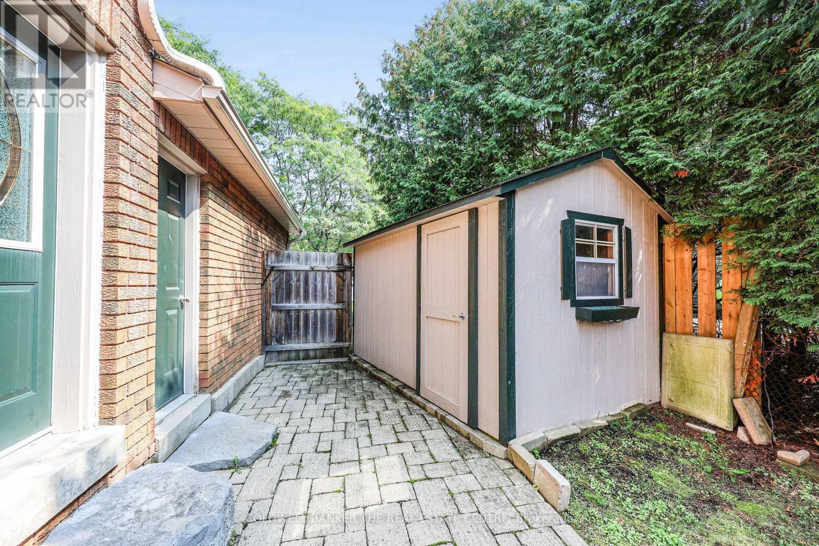 37 FALLING BROOK DRIVE - Image 43