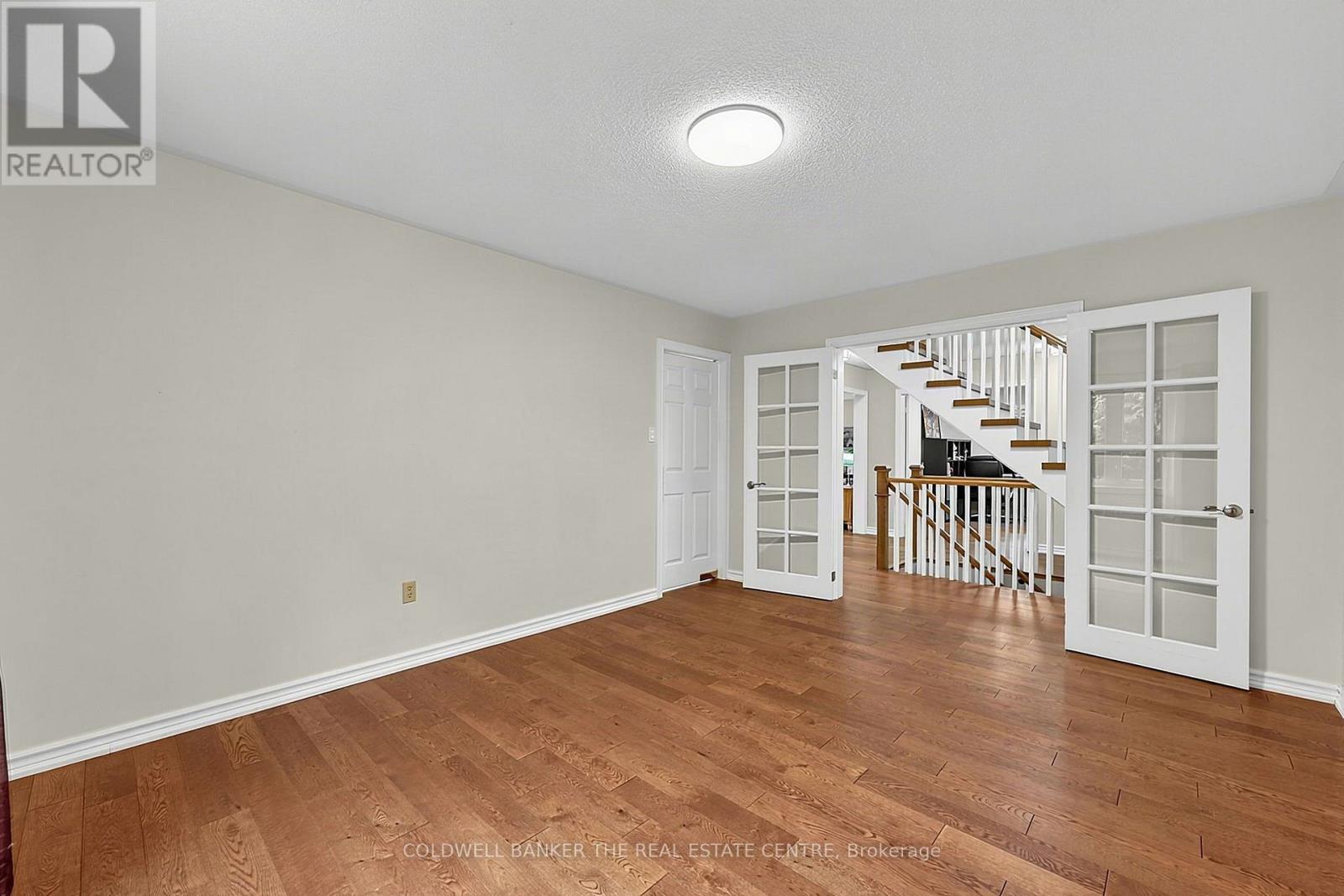 37 FALLING BROOK DRIVE - Image 8