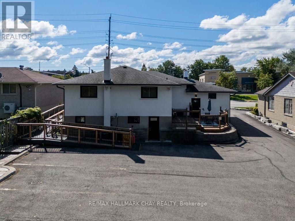466 BIG BAY POINT ROAD, Barrie (Painswick North) — photo 4