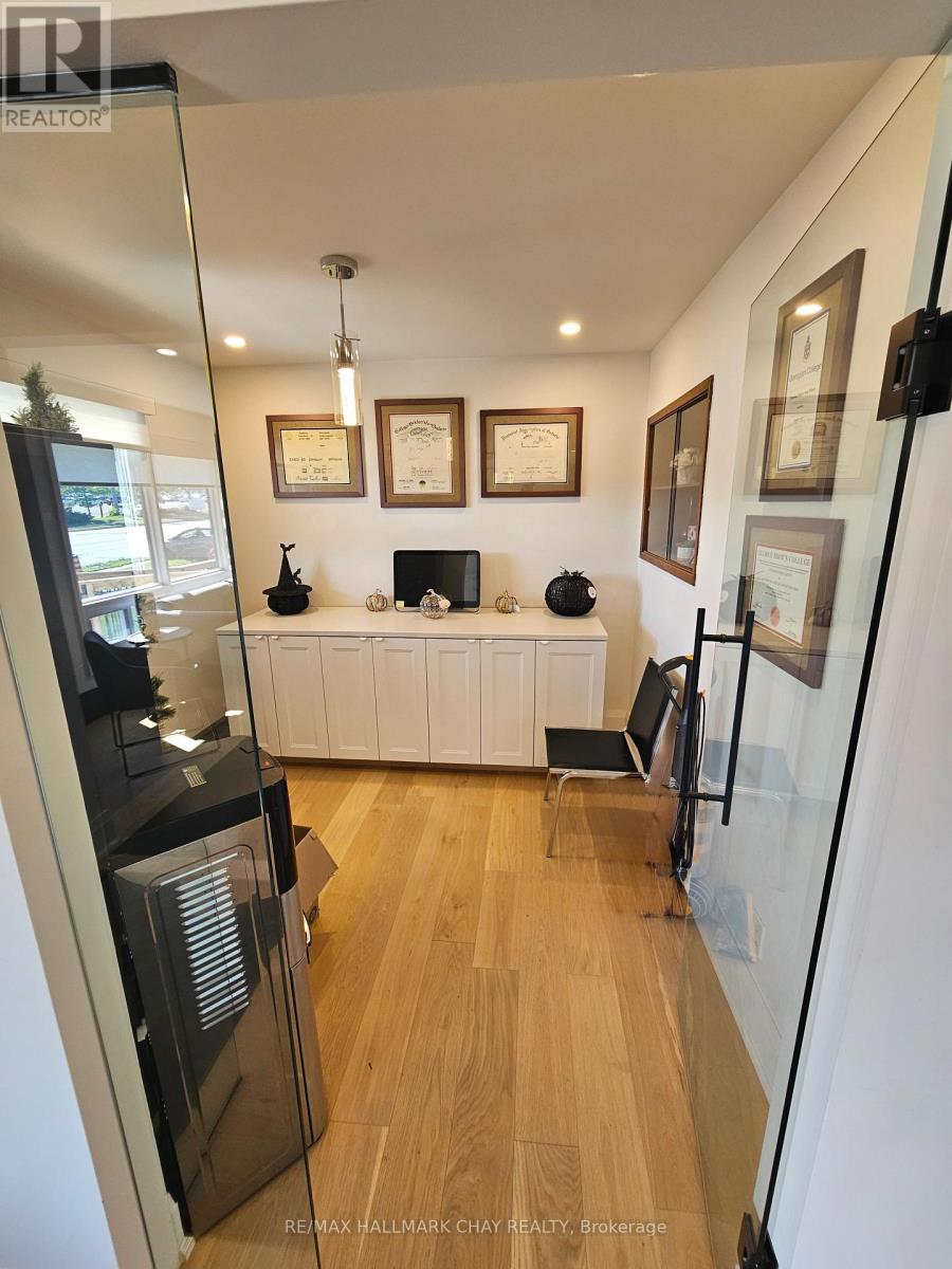 466 BIG BAY POINT ROAD, Barrie (Painswick North) — photo 8
