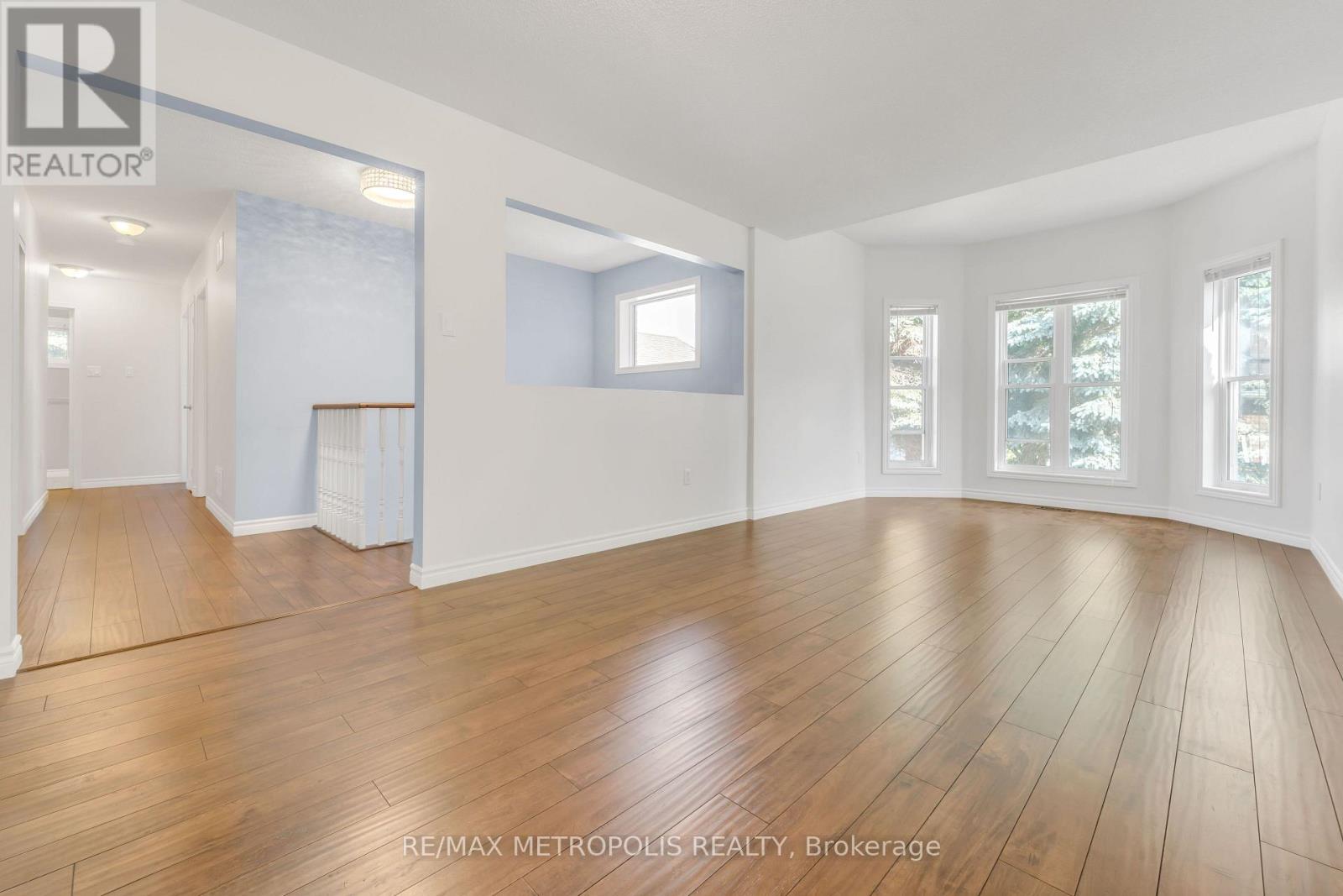 24 ACORN CRESCENT, Wasaga Beach — photo 3