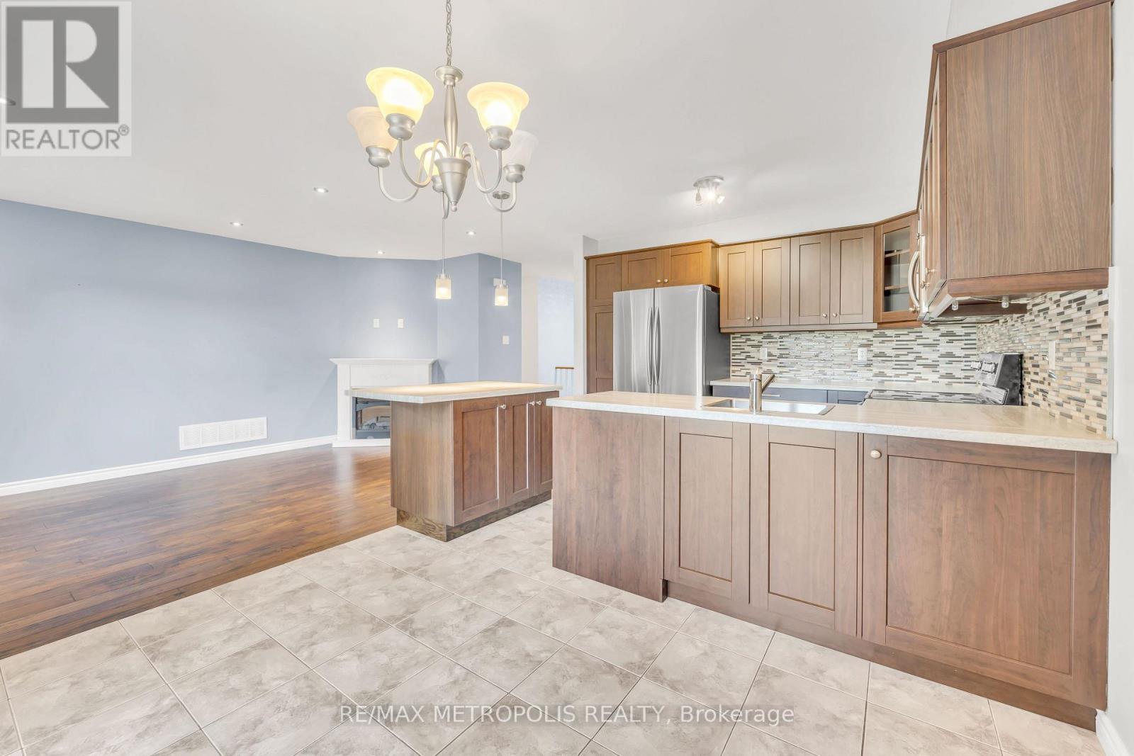 24 ACORN CRESCENT, Wasaga Beach — photo 6