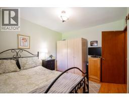 675 Newport Street, Coquitlam, BC V3J3H5 Photo 11