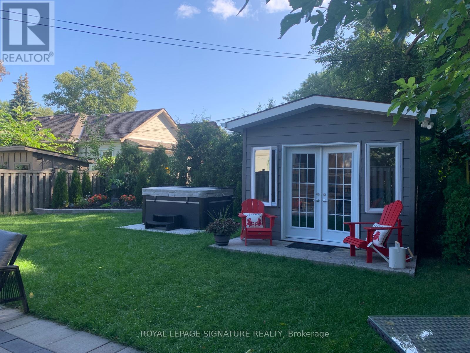 205 PRINCE EDWARD DRIVE S - Image 28