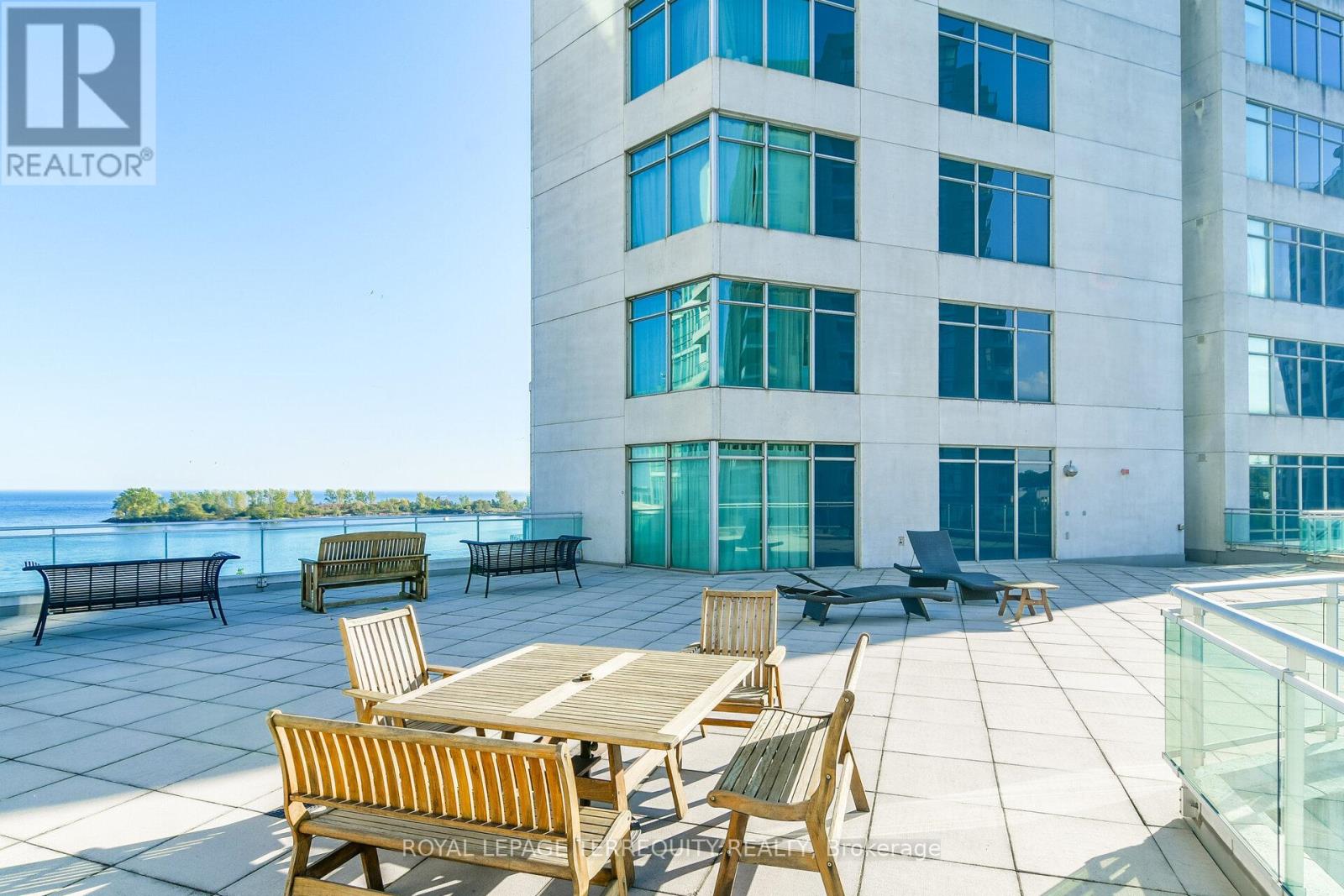 #911 5 MARINE PARADE DRIVE - 35