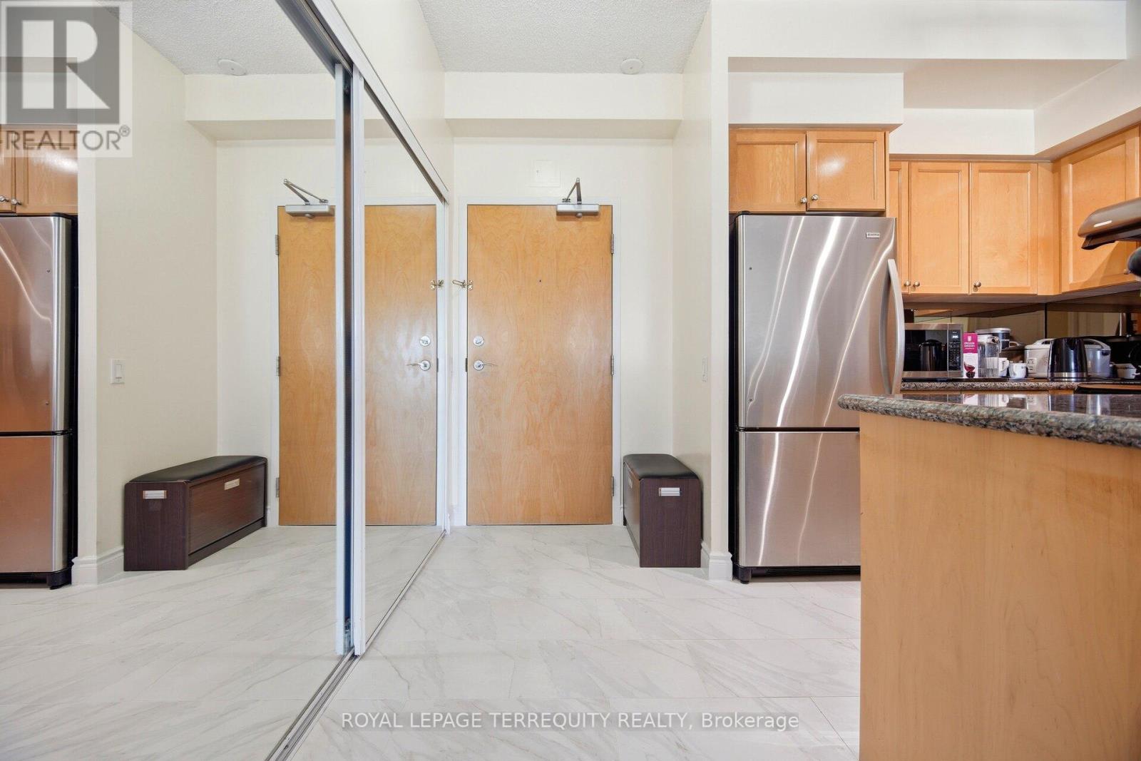 #911 5 MARINE PARADE DRIVE - 7