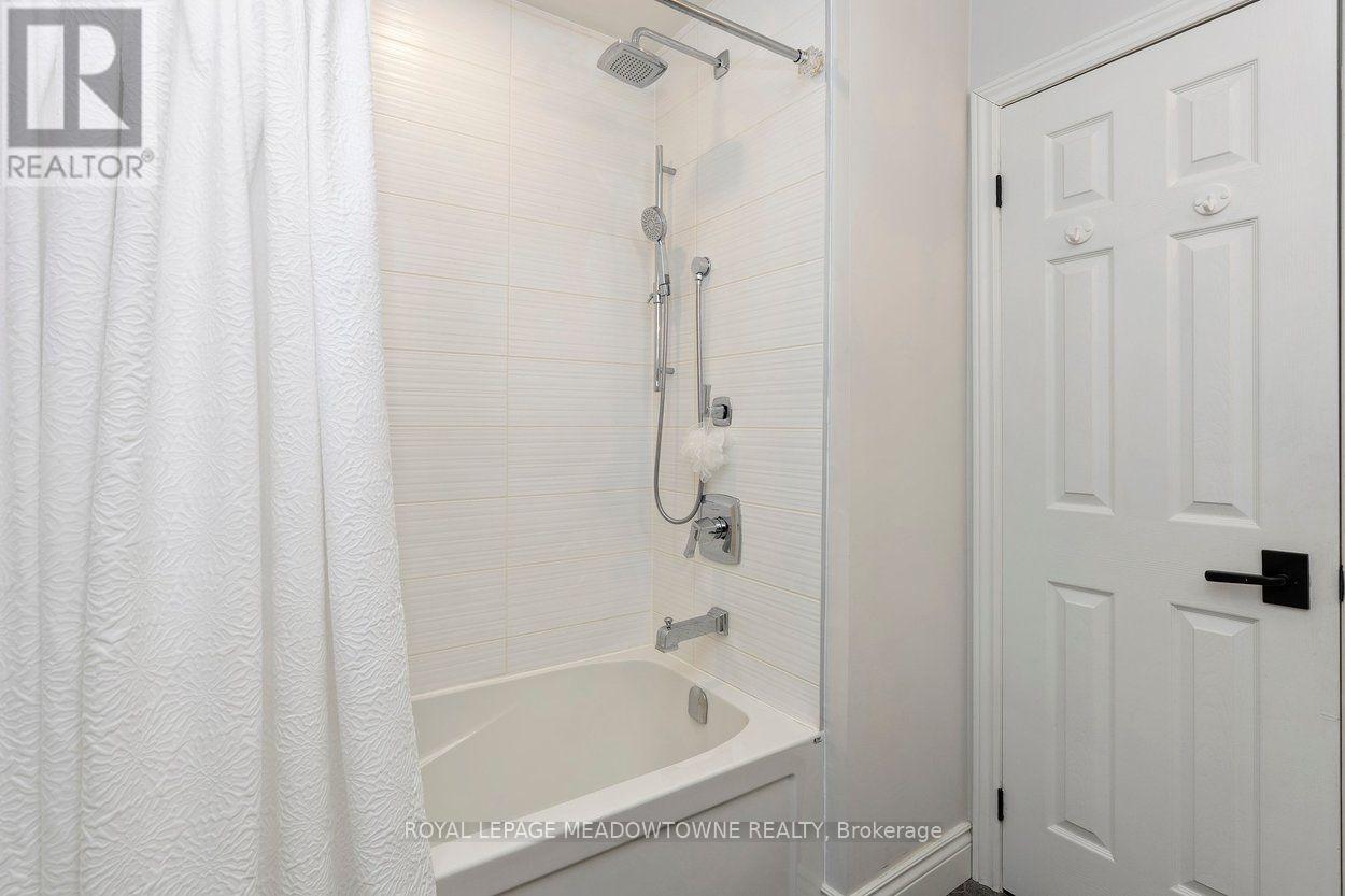4260 SAGEBRUSH TRAIL - 33