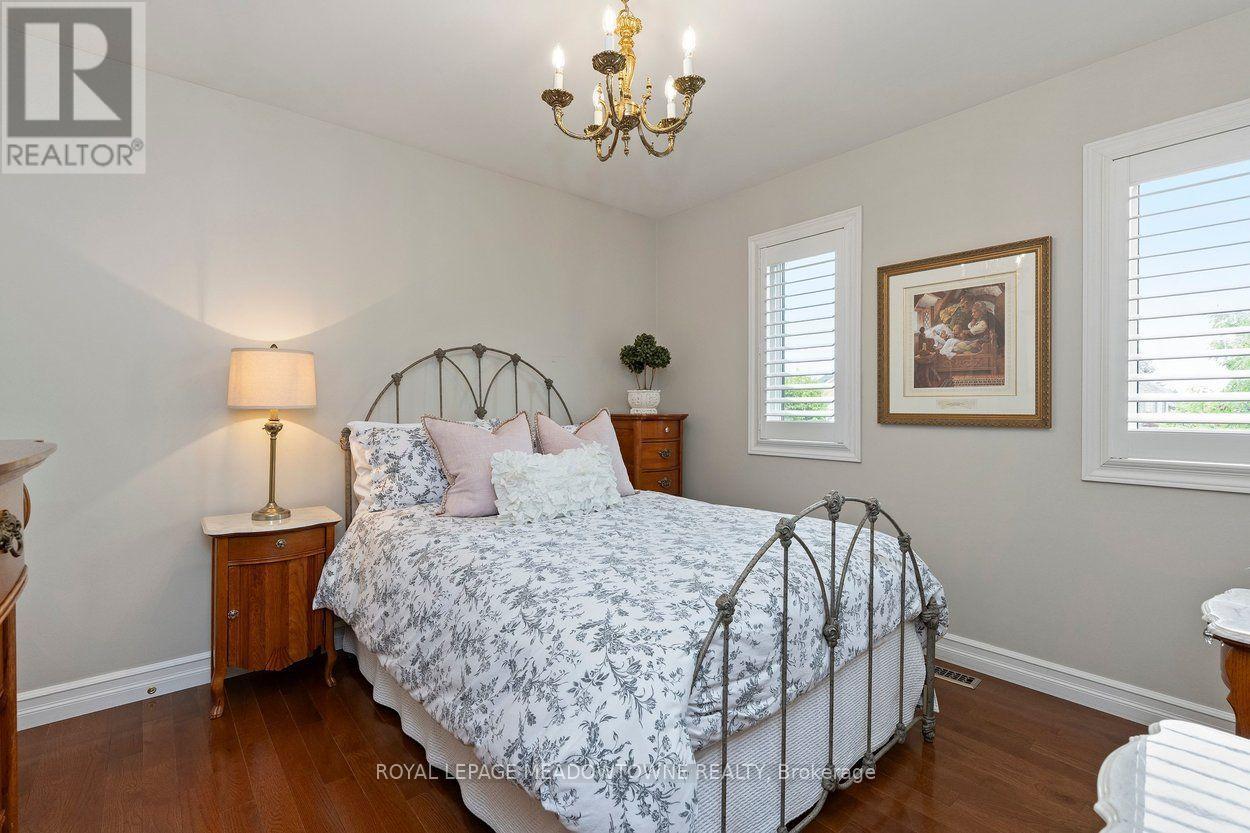 4260 SAGEBRUSH TRAIL - 34