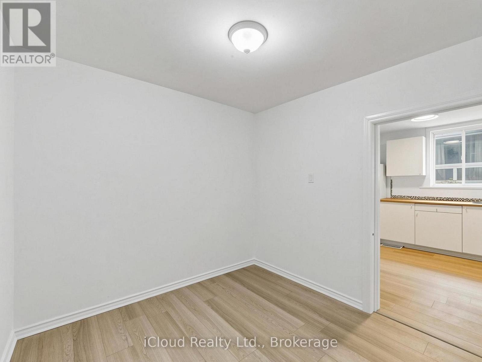 32 SEVENTEENTH STREET - Image 30