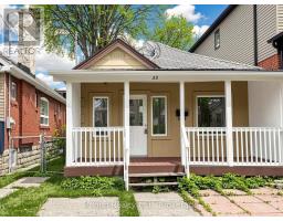 32 Seventeenth Street, Toronto, ON M8V3K3 Photo 10