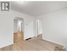 32 Seventeenth Street, Toronto, ON M8V3K3 Photo 22
