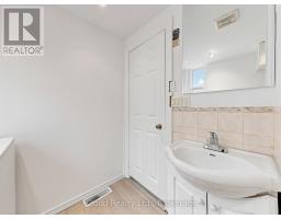 32 Seventeenth Street, Toronto, ON M8V3K3 Photo 35