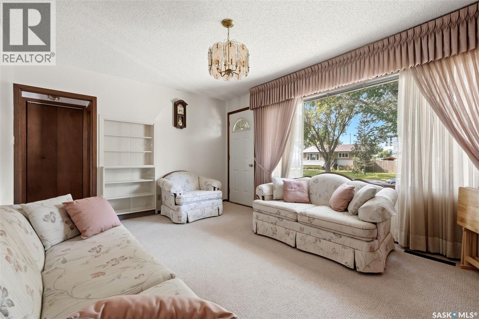 1257 Lindsay STREET - 3