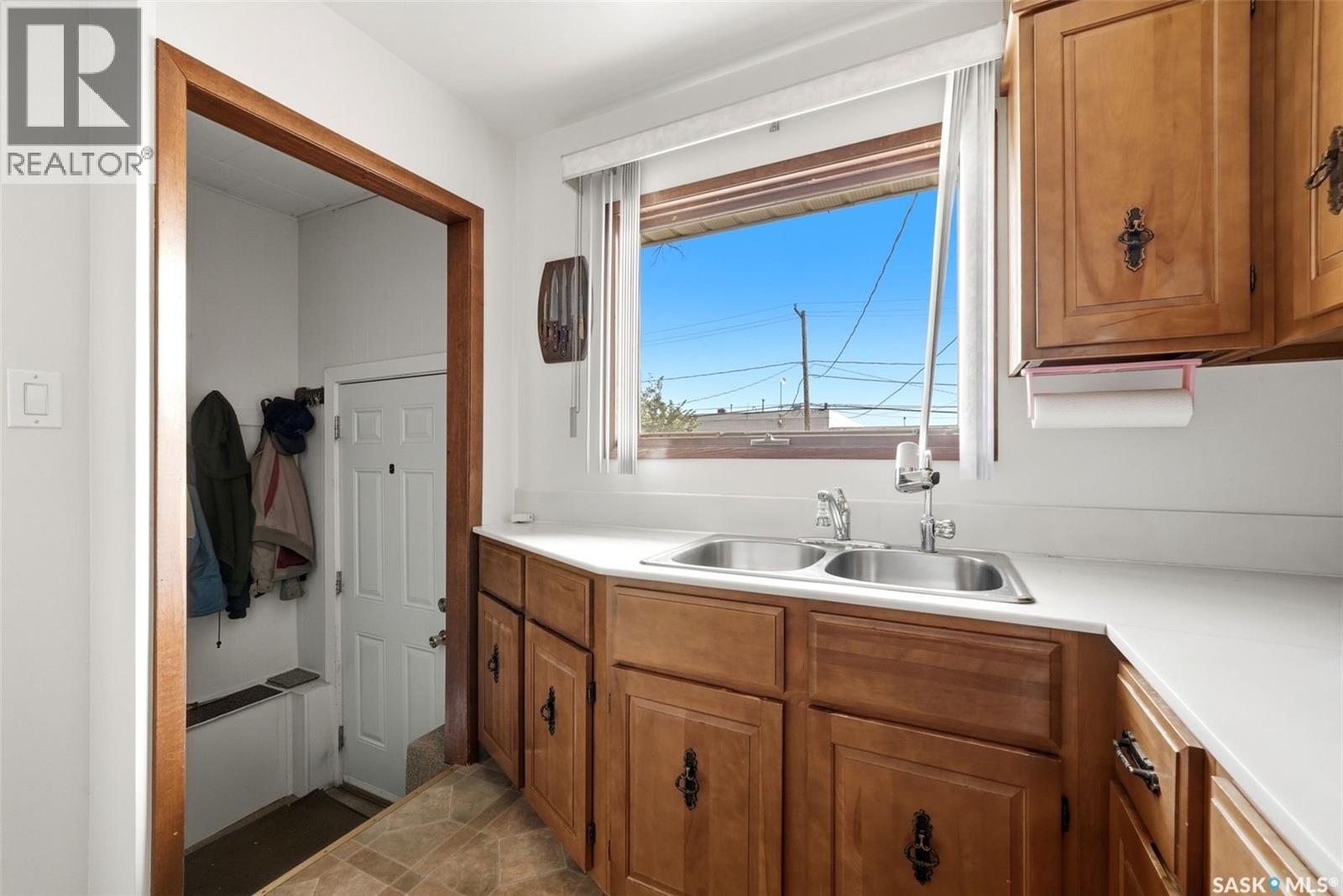 1257 Lindsay STREET - 8