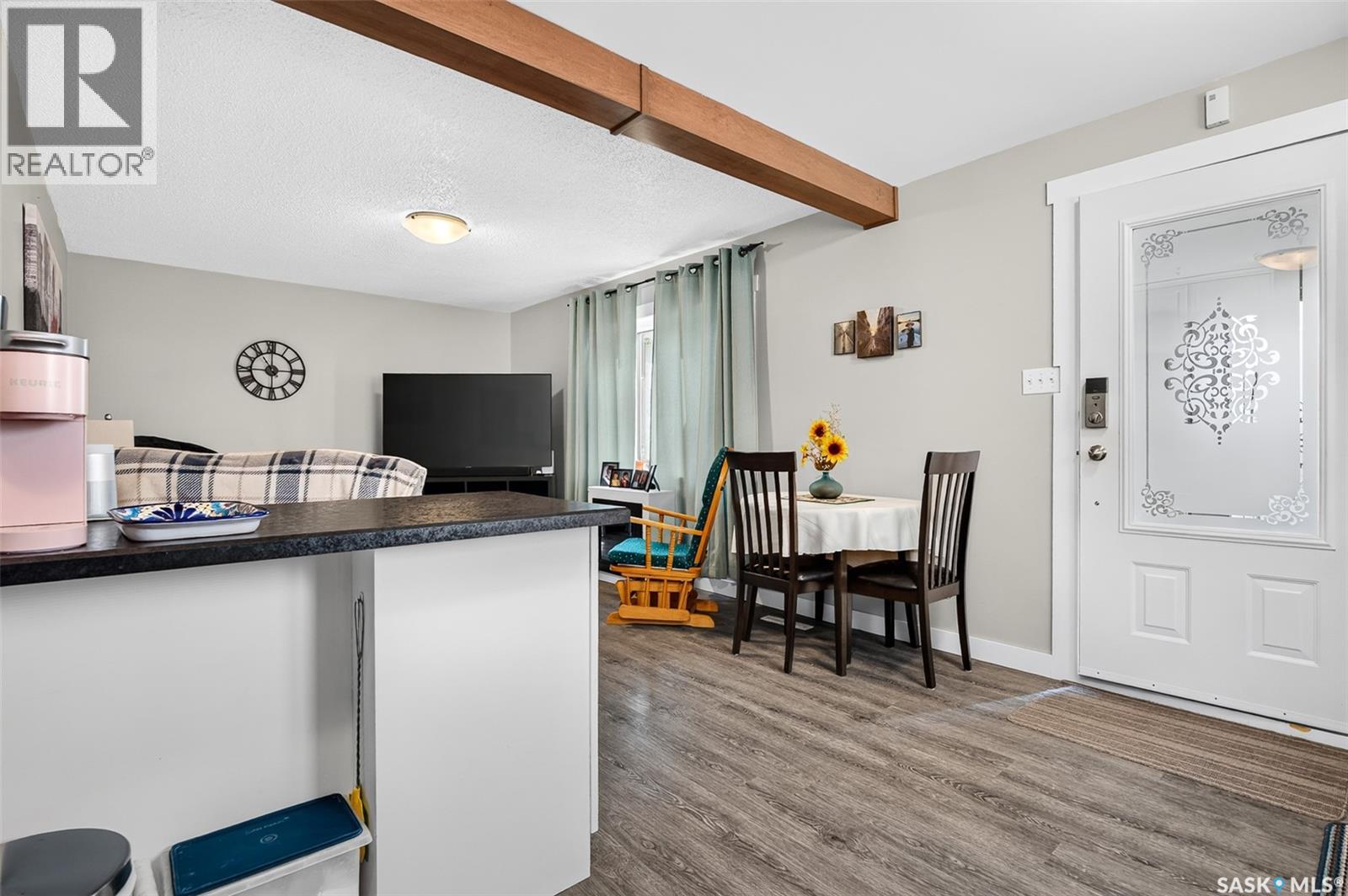 1242 4th AVENUE NE, Moose Jaw — photo 7