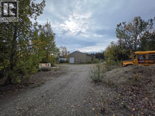 310-316 ADELA TRAIL, Watson Lake — photo 3