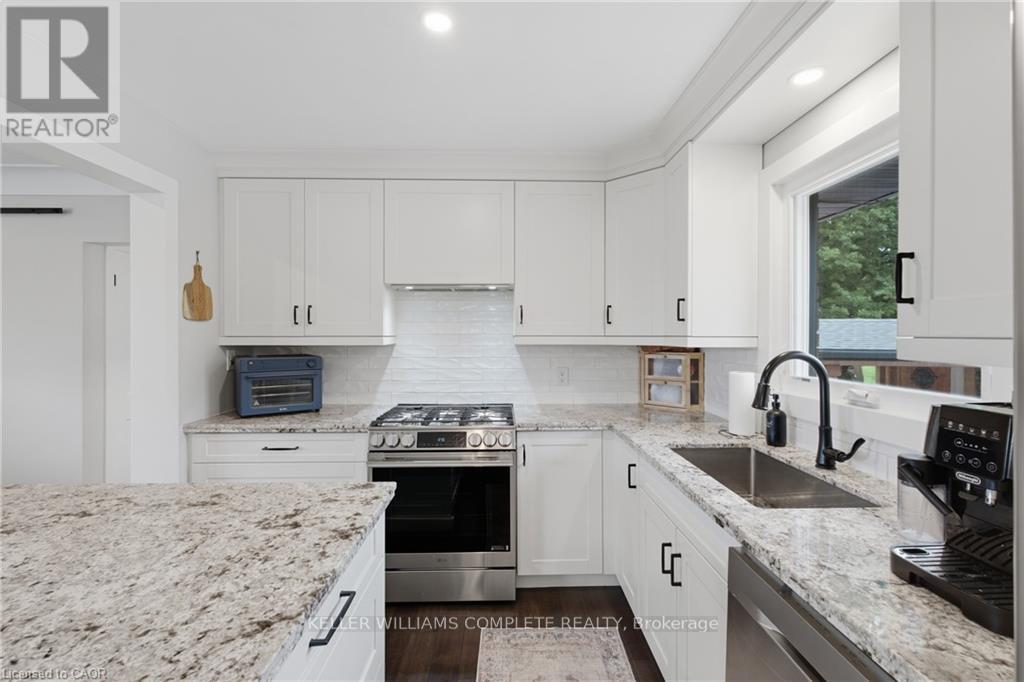 5196 ELM STREET - 10