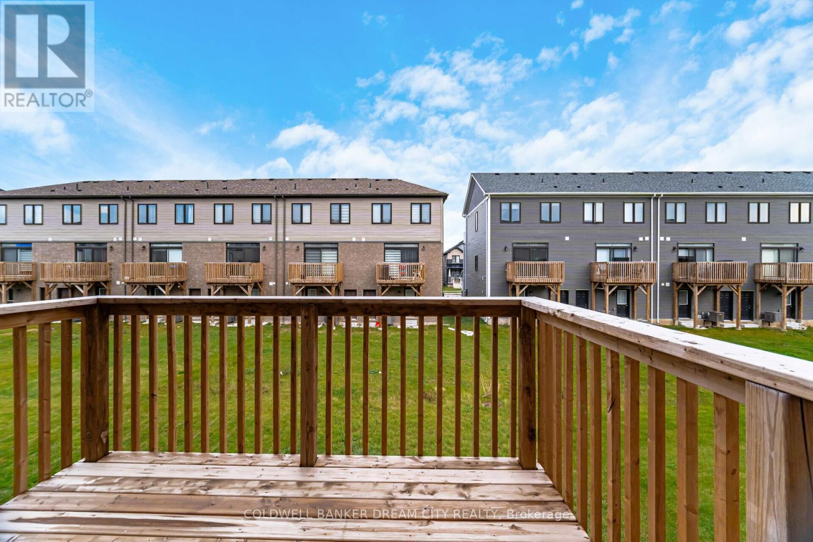 227 GILLESPIE DRIVE - 10