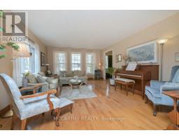 Family room - 11 Lynda Avenue, Mono, ON L9W1Z4 Photo 8