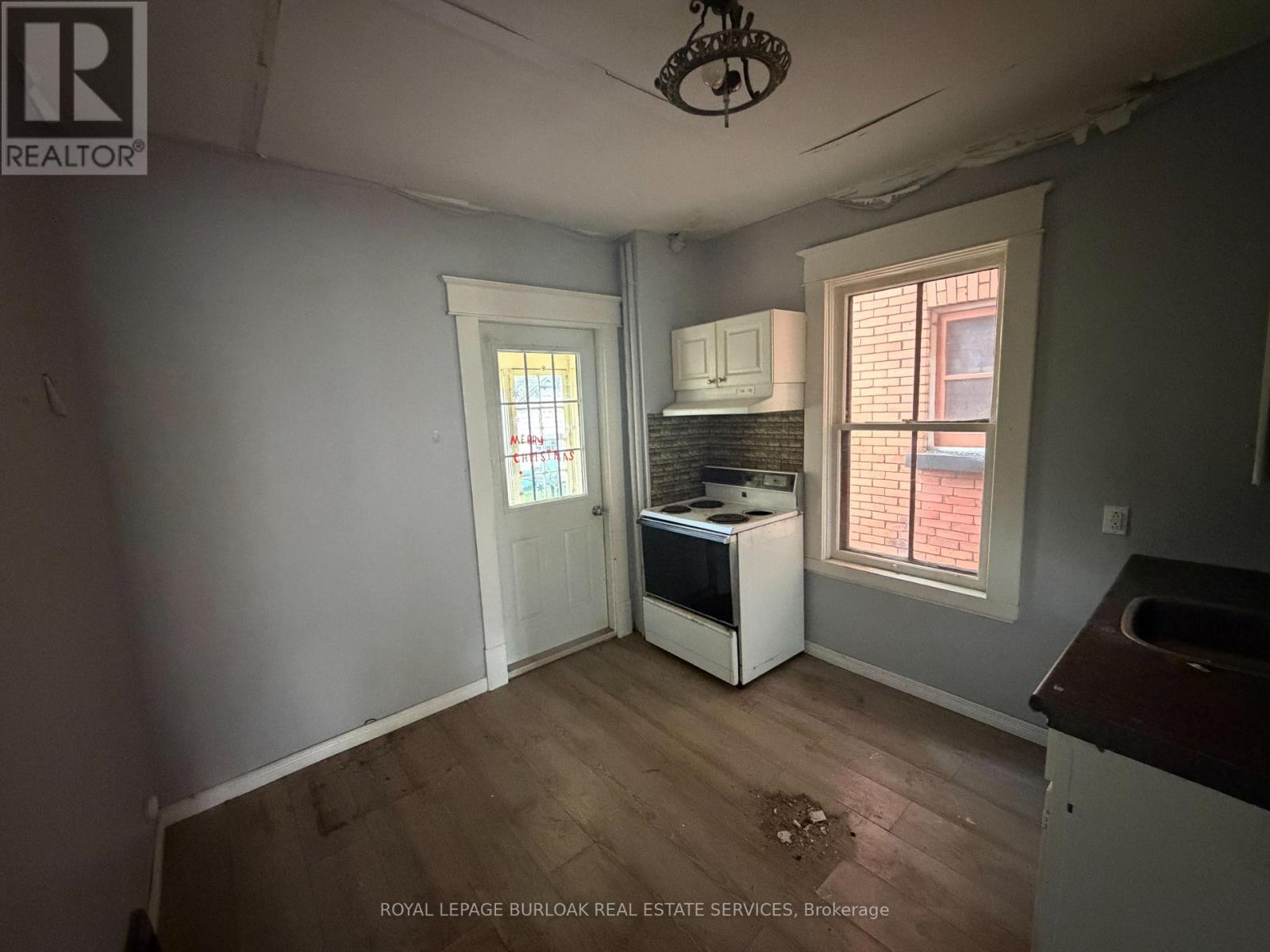 246 ST. JAMES STREET, Sault Ste Marie — photo 4