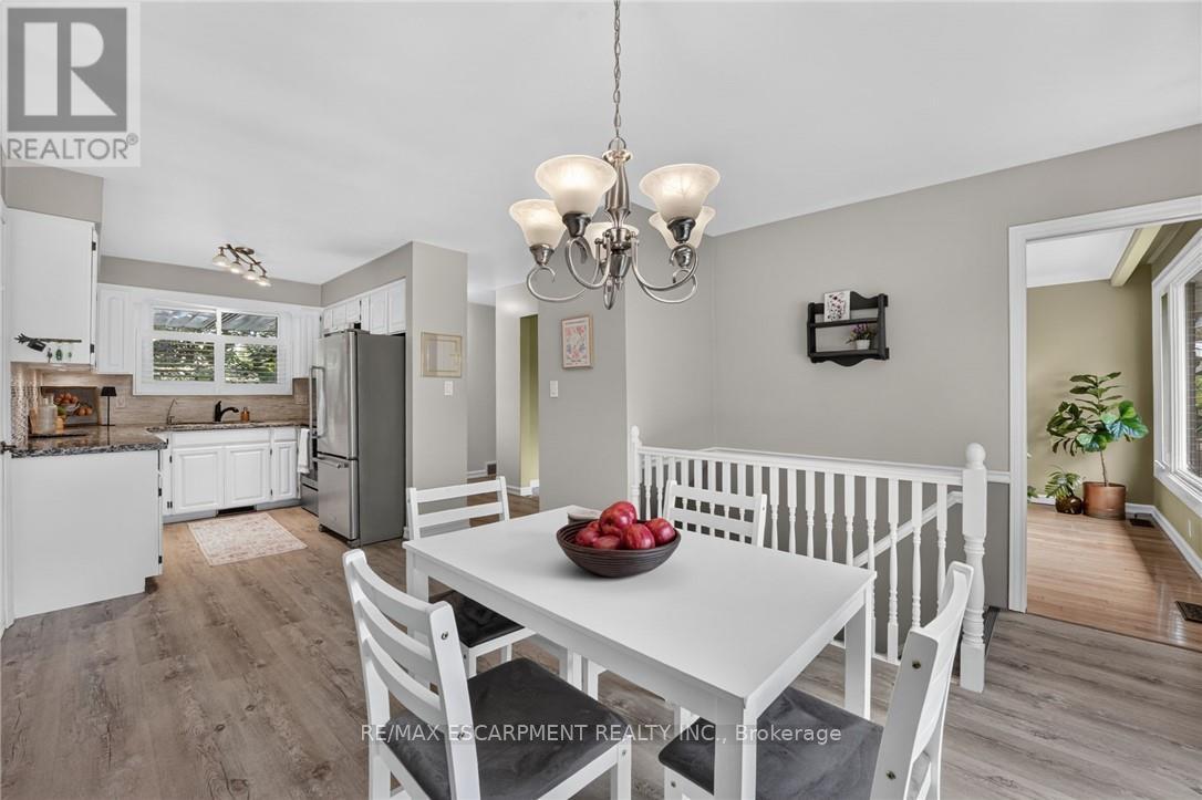 16 ELK STREET - 17