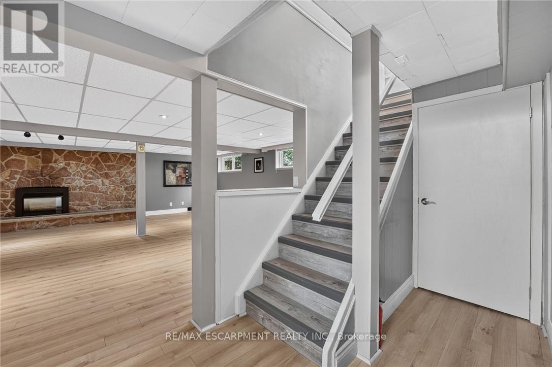 16 ELK STREET - 27