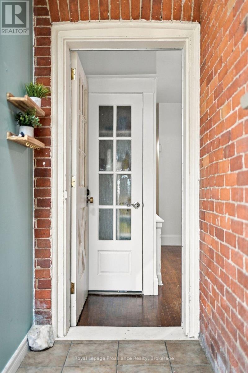 31 GROVE STREET - Image 22