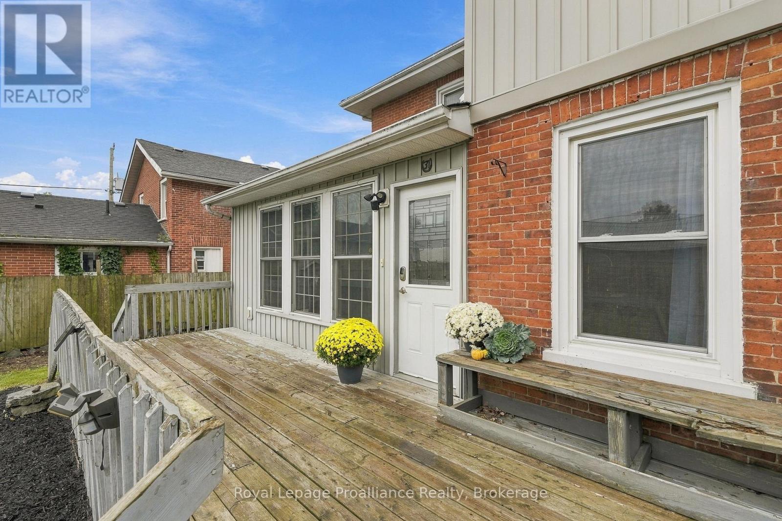 31 GROVE STREET - Image 41
