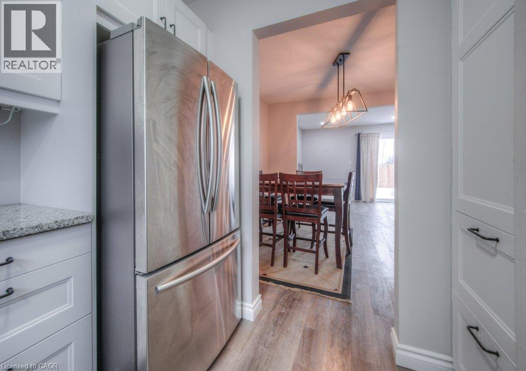 #15 149 ST CATHARINES Street - Image 18