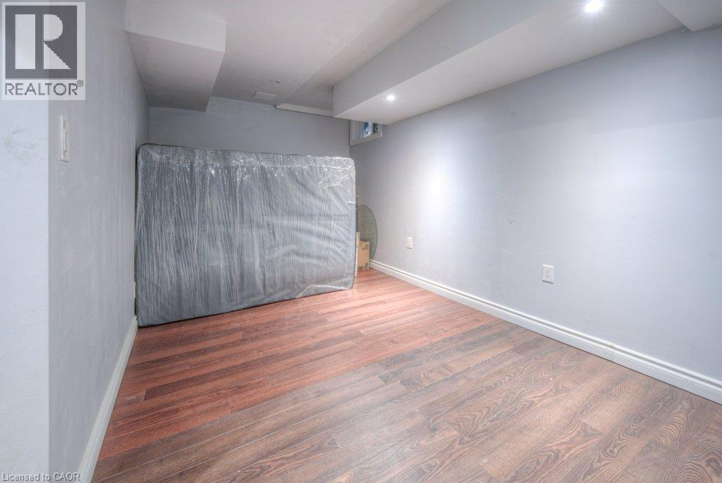 #15 149 ST CATHARINES Street - Image 30