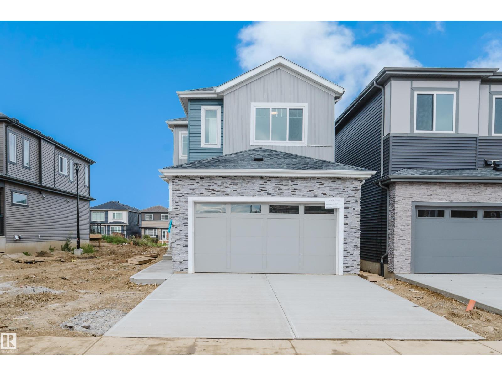 8425 223A ST NW - 3