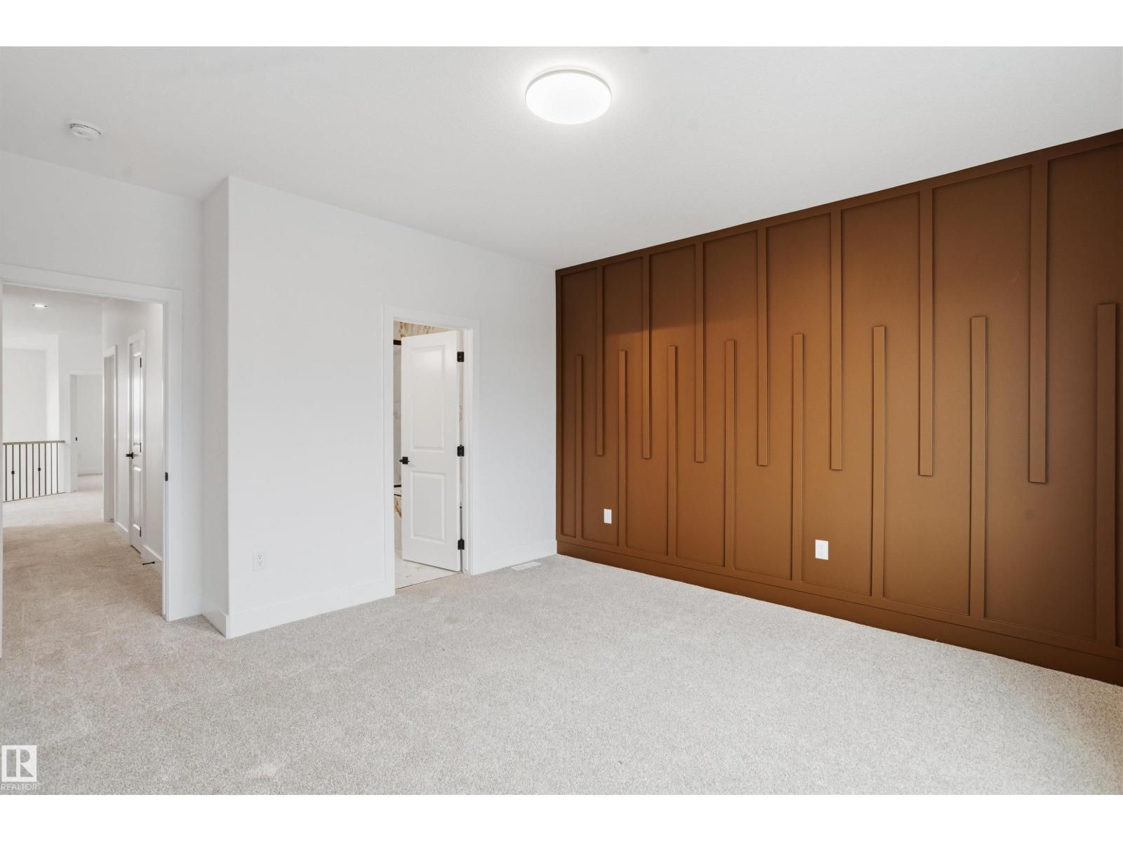 8425 223A ST NW - 34