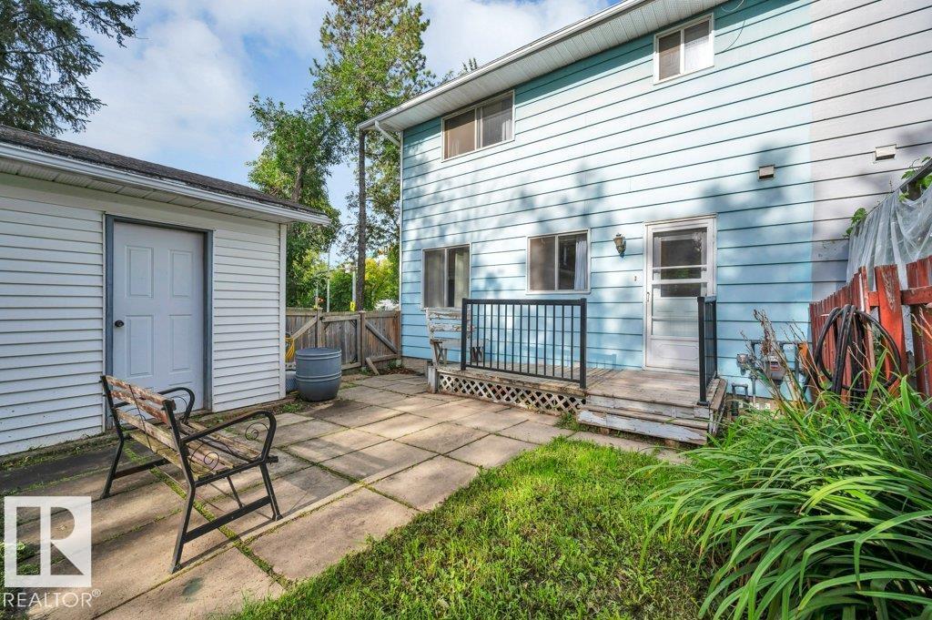 1 FOREST DR - 31