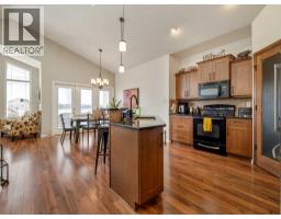 Living room - 1656 Coalbanks Boulevard W, Lethbridge, AB T1J2X4 Photo 7