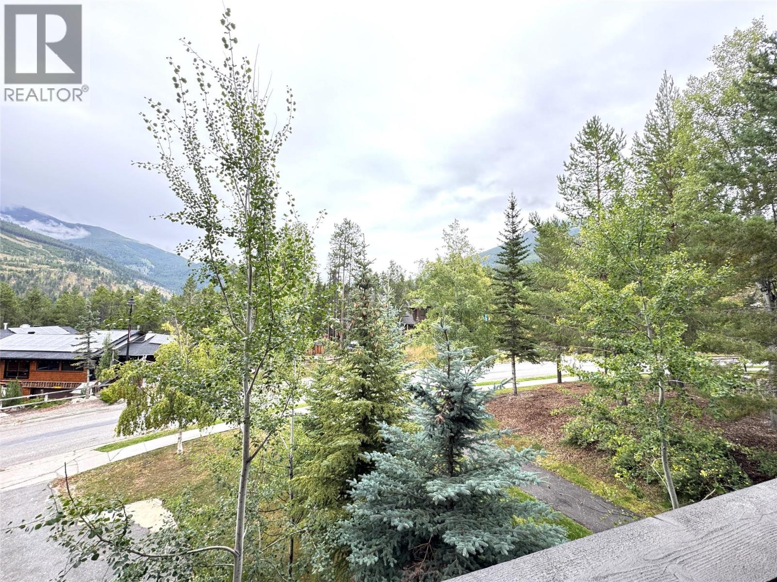 #211 2064 Summit Drive - Image 8