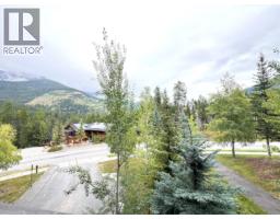 Kitchen - 2064 Summit Drive Unit# 211, Panorama, BC V0A1T0 Photo 7