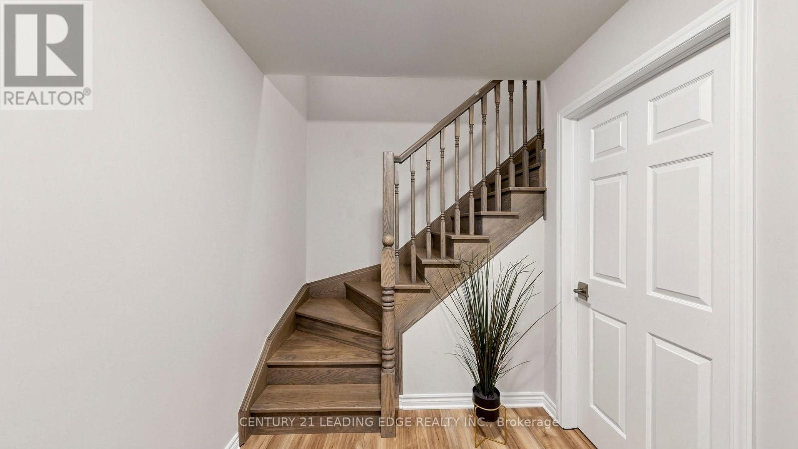 #13 25 HERON PARK PLACE - 25