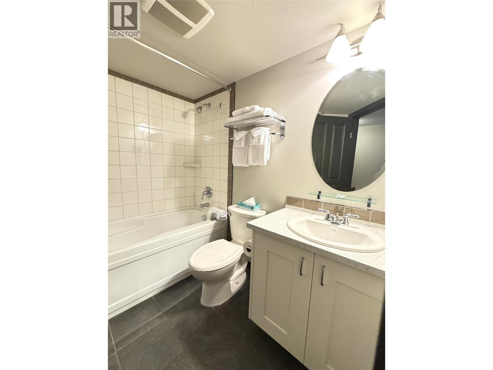 #211 2064 Summit Drive - Image 22