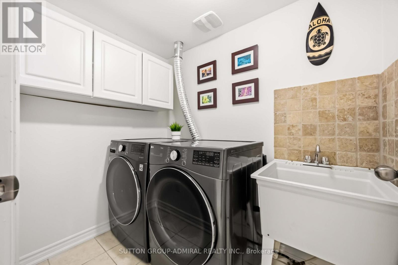 #4 71 PUCCINI DRIVE - 30